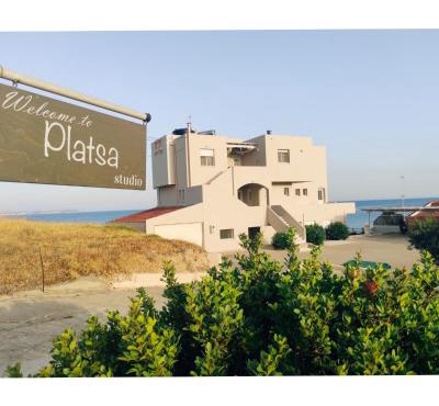 Platsa Apartments in Megas Limnionas