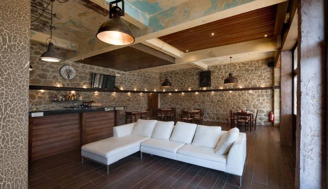 Polys Guest House in Pydna-Kolindros