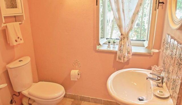 Prasini Luxury Cottage