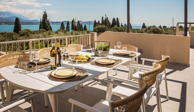 R 1480 Fter K3 with Garden View, Sea view & Welcome Drink. in Lixouri