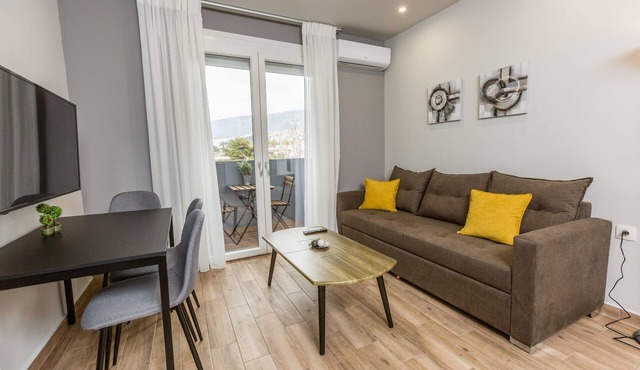 Raise Athens Metro Apartments in Dafni-Ymittos