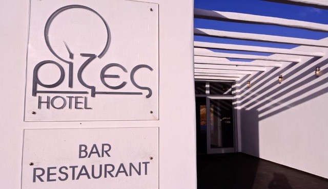 Rizes Hotel in Livadi