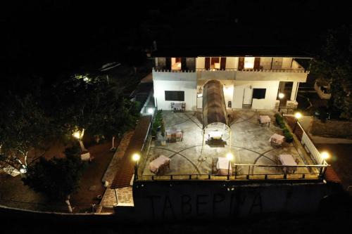 Rizos Veranda - Rooms in Isómata