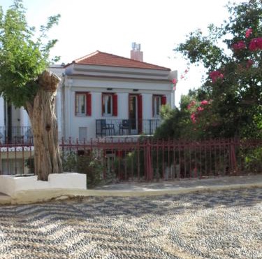 Rodonas-Apartments in Volissos