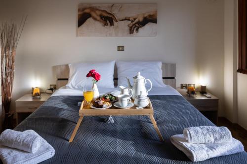 Salamis Luxury Escape in Salamina