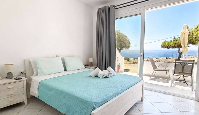 Sea View Studios in Syros – Litus Studios in Syros