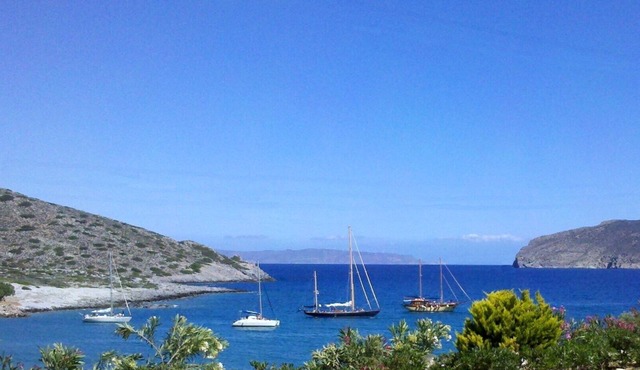 Seafront Cozy Garden Suite, Wonderful Sea View
