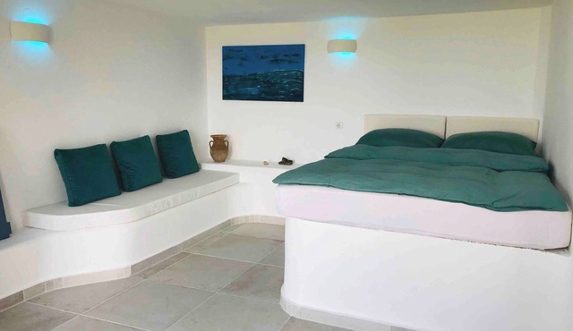 Seaview Appartment with infinity pool & Kitchen