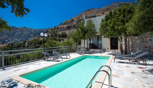 Somnia Villa, a place of dreams, By ThinkVilla in Asigonía