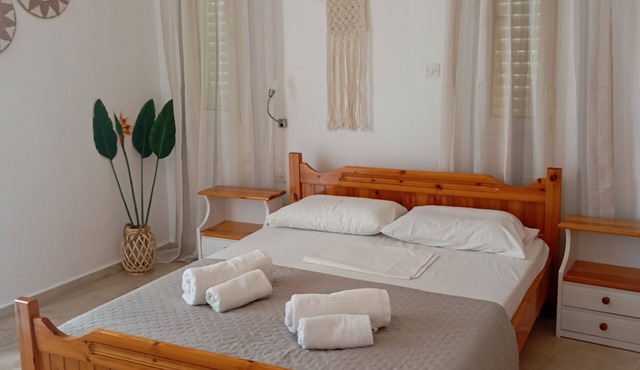 Spacious Apartment Garden View Partial Seaview in Makrygialos