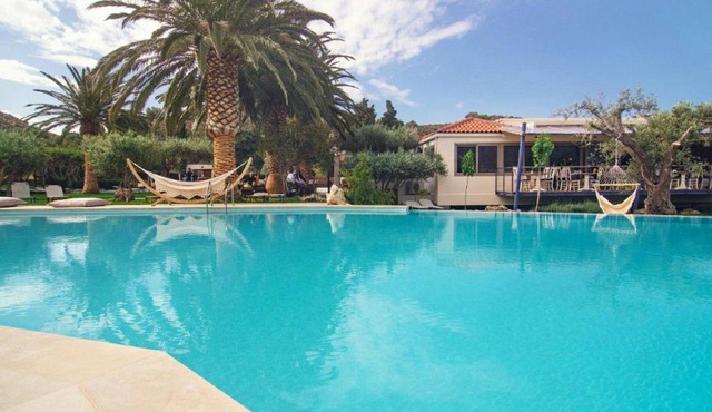 Spectacular Agios Vasilios Suite | Loyce Suite | 1 Bedroom | Private Furnished