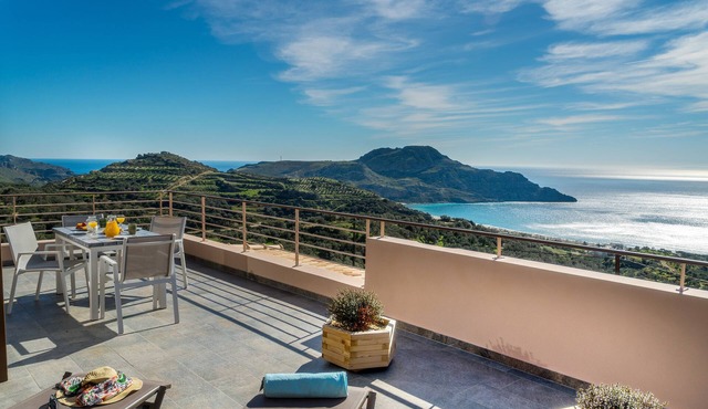 Stella in the Village Suites in Agios Vasileios