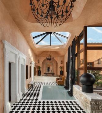 Stoes Boutique Hotel