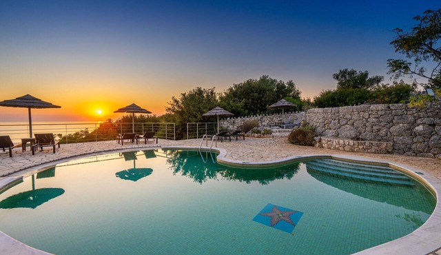 Stone Cottages, Rigani sea view-shared pool