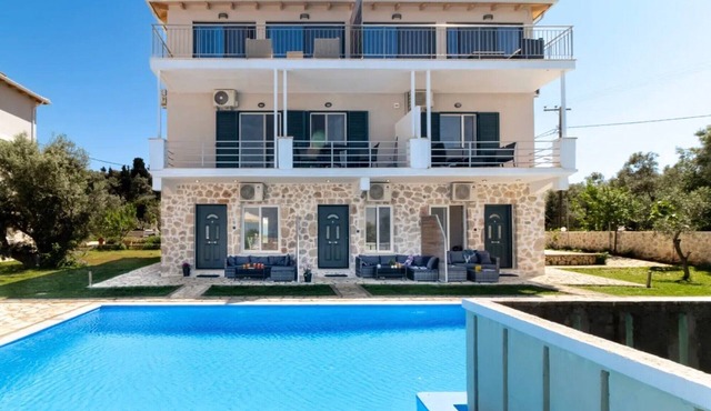 Studio Apartment '3' with Sea View, Wi-Fi and Air Conditioning
