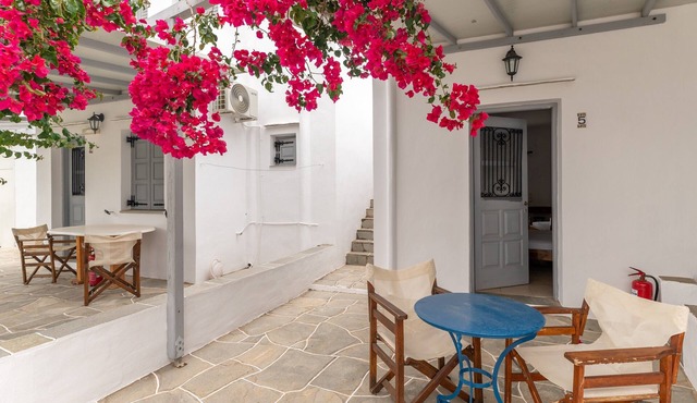 Studio Apartment 'Sifnos 5' with Sea View, Wi-Fi and Air Conditioning