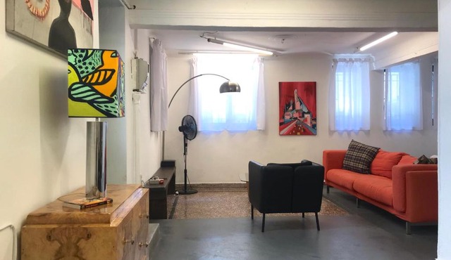 Stylish, Basement Studio with Roof Garden Access - EP9B in Athens