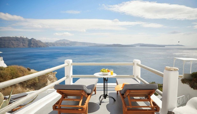 Suite with Caldera View