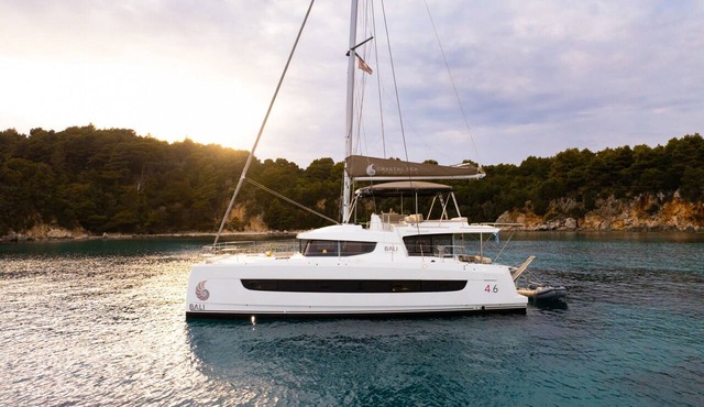 Sun-kissed Sailing Adventure in the Ionian Islands in Preveza
