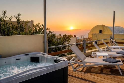 Sunset Horizon Oia