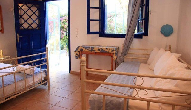 Sunset Rooms in Naxos