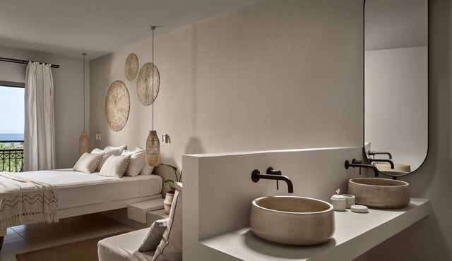 The Bay Hotel & Suites