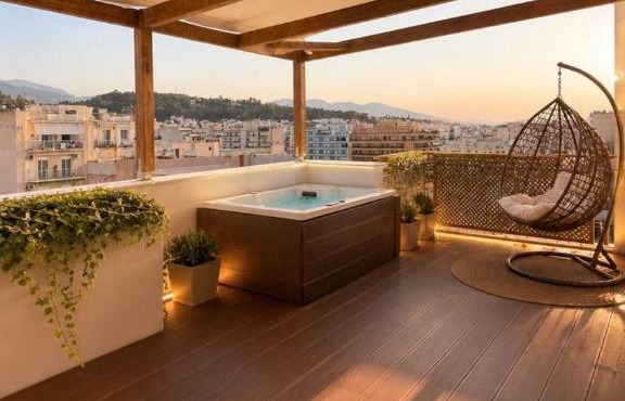 The Boheme Loft - Heated Jacuzzi and Sea View in Patra