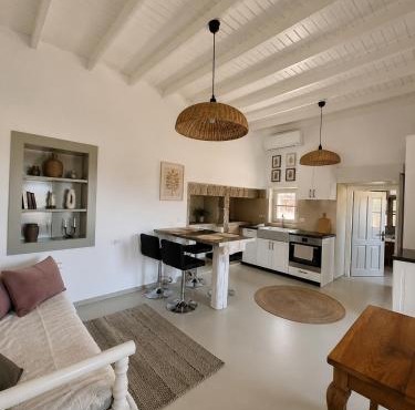 Theochloe Patmos House