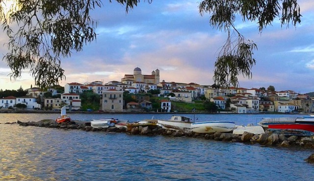 To Spitaki Apartments