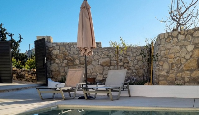 Traditional Anna's Stone House with Private Pool