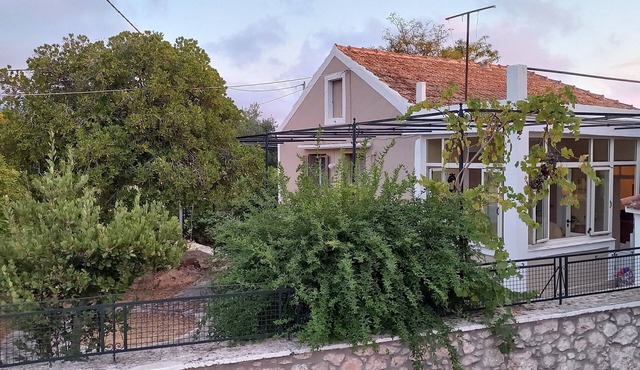 Traditional house in the north of the island of Kefalonia (Kefalonia) in Kokolata Kothrea