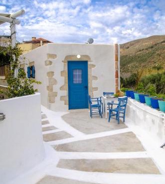 Trigono Traditional House