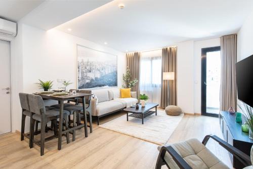 TT Luxury Homes I Anemoi - Luxe Stay Shared Pool & Gym