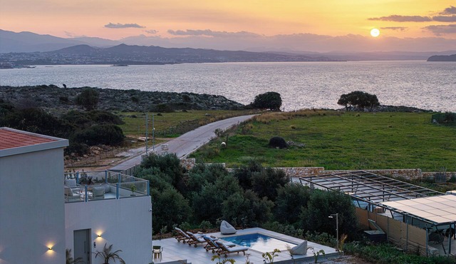 Tyto Villa - Private Pool & Sea View