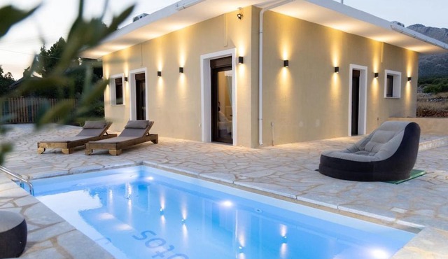 Vakontas Luxury Stay