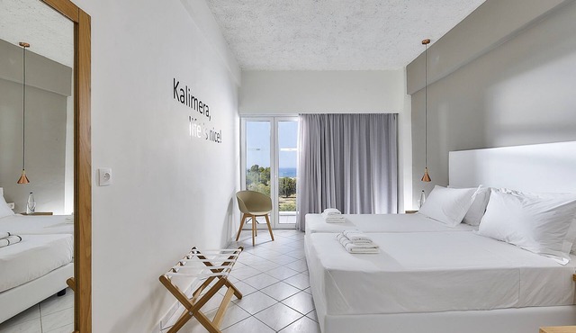 Vasia Royal Hotel
