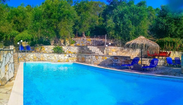 Villa Alkinoos: Secluded, private pool, WiFi, A/C