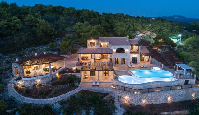 Villa Amara Private Estate