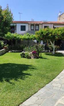 Villa Efi in Polychrono