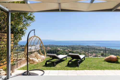 Villa Eftychia - Panoramic Sea View in Svoronata