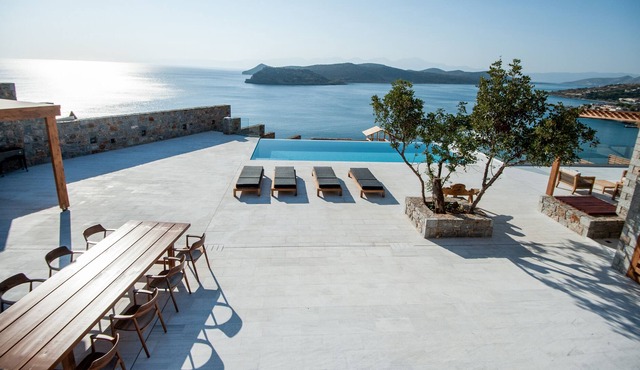 Villa Gina - Access to the beach in Elounda Plaka