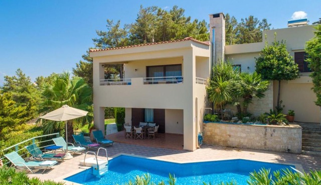 Villa Ilia in Roussospítion