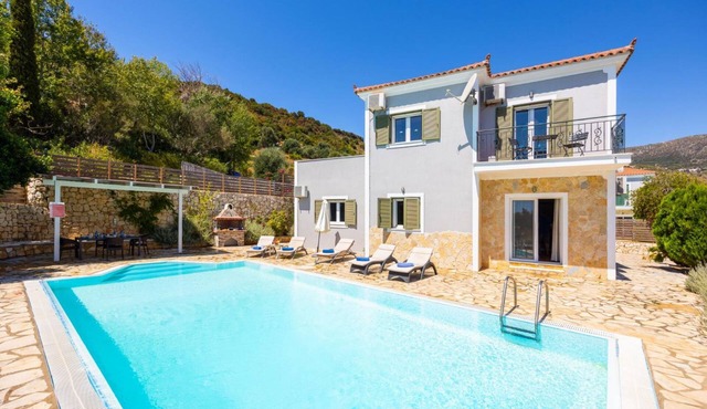 Villa Kostis in Kateleios