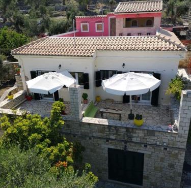 VILLA LOULAKI Magazia PAXI