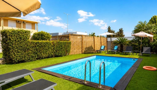 Villa Morea With Pool Near Chania City