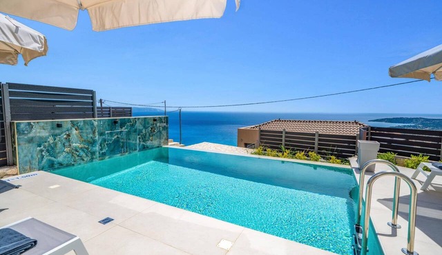 Villa Nora by Villa Plus