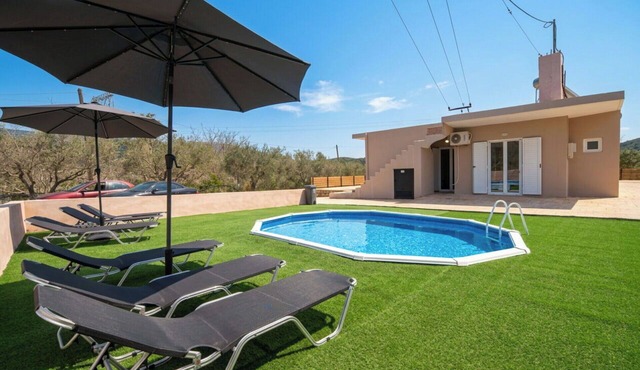 Villa Pasiphae - Villa 3 km from the sea