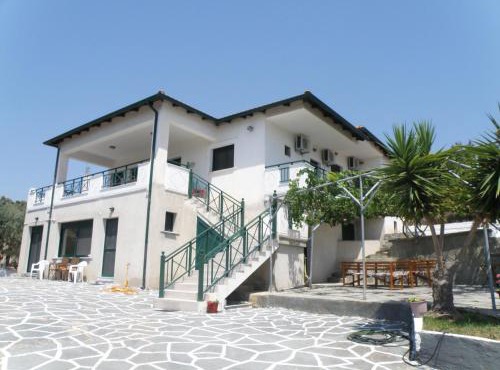 Villa Rodia 4 guests