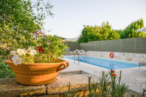 Villa Rouga by Andrian Villas