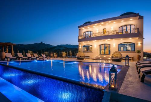 Villa Santorini, Wine Dark Sea Villas in Achlada